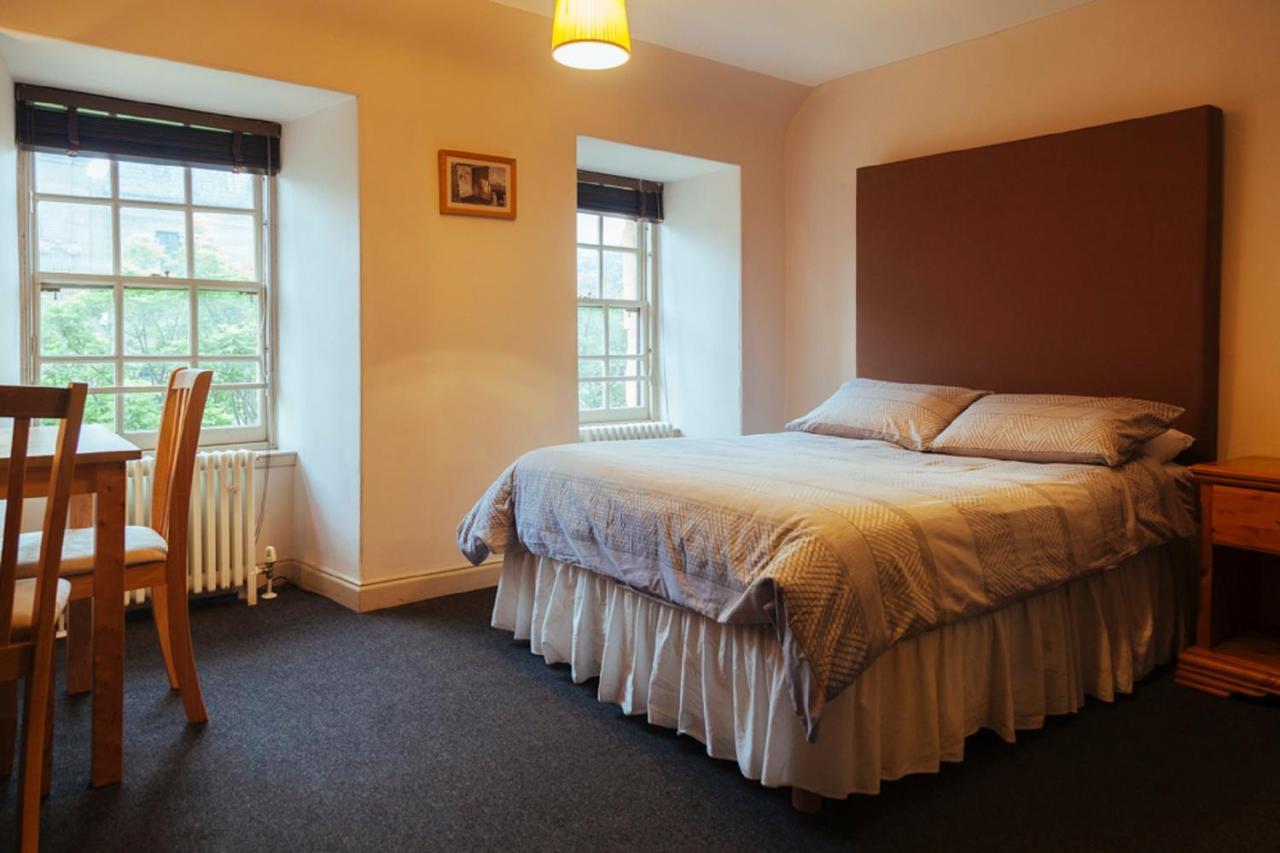 Dundee Backpackers Hostel Экстерьер фото