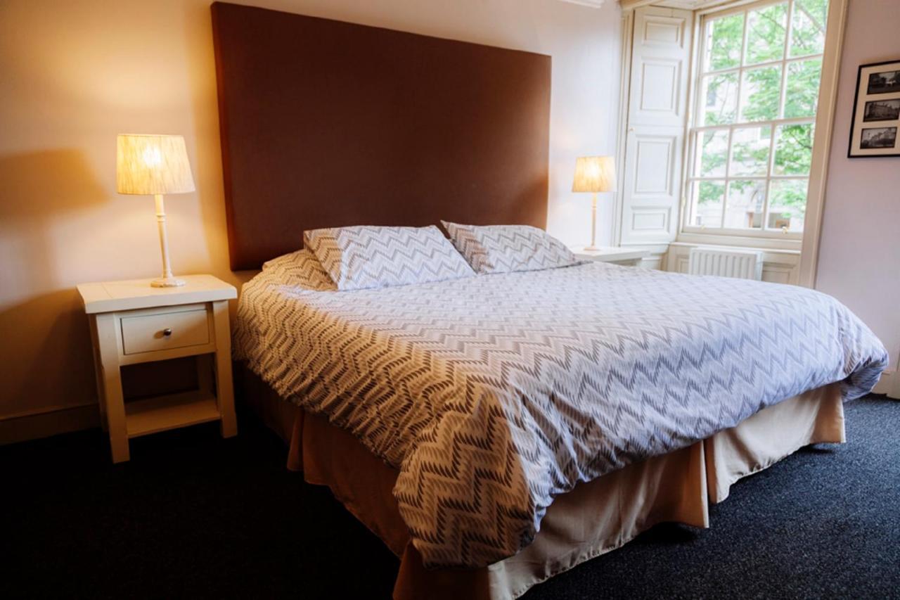 Dundee Backpackers Hostel Экстерьер фото